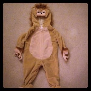 Mini wear lion costume size 18 mo